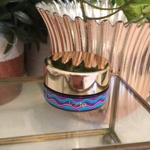 NWOT Tarte Hydrating Boost Moisturizer